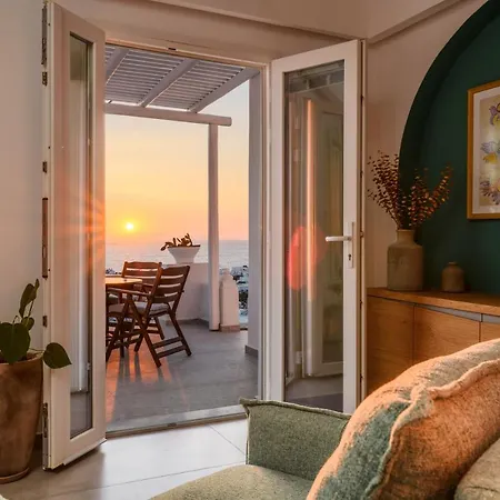 Blueisla Modern Town Mykonos Ferienhaus *