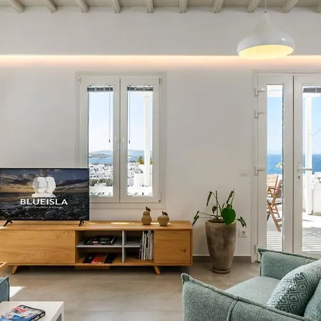 בית נופש Blueisla Modern Town Mykonos *