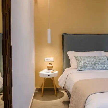 Blueisla Modern Town Mykonos *